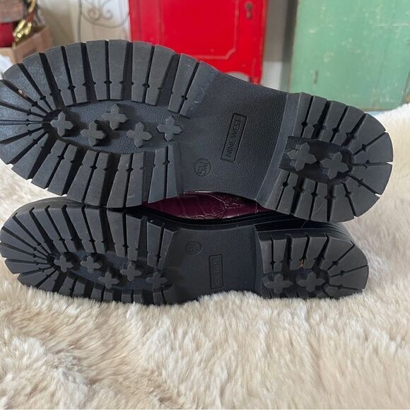 Nine West Silana Lugsole boot - Picture 3 of 5